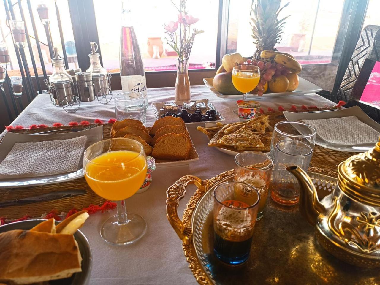 Merzouga Traditional Luxury Camp المظهر الخارجي الصورة